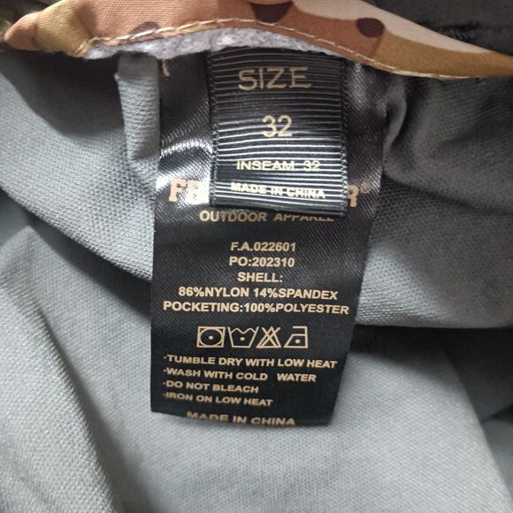 FREE SOLDIER Men's Outdoor Cargo Hiking Tactical Pants Dark Gray Size 32x32 - Picture 5 of 7